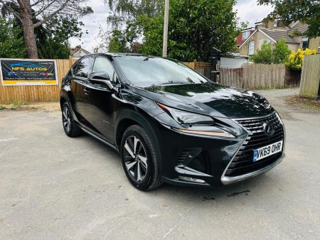 LEXUS